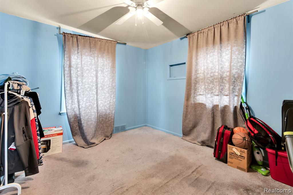 1919 West 14 Mile Road Royal Oak, MI 48073 - Photo 7 of 22