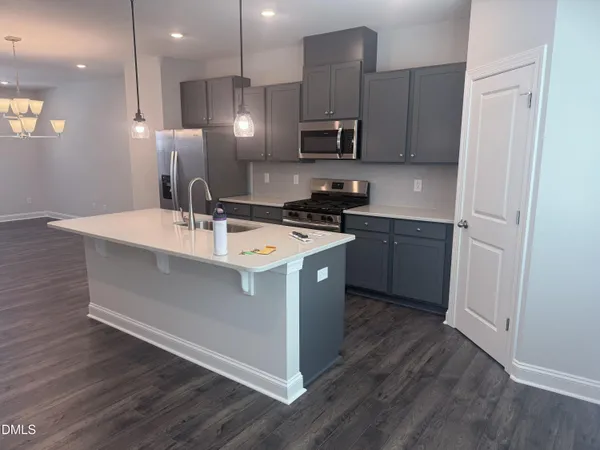 $1,995 | 1920 Fishamble Street, Fuquay-Varina, NC 27526