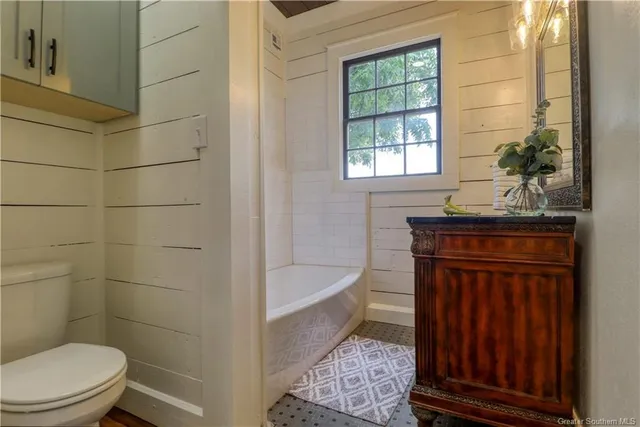 $349,500 | 709 Division Street, Lake Charles, LA 70601