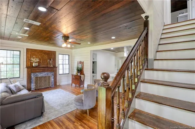 $349,500 | 709 Division Street, Lake Charles, LA 70601