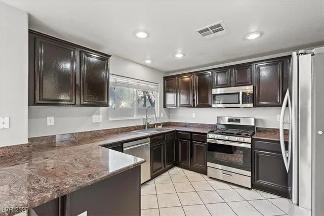 $485,000 | 10176 Desert Trees Street, Las Vegas, NV 89141