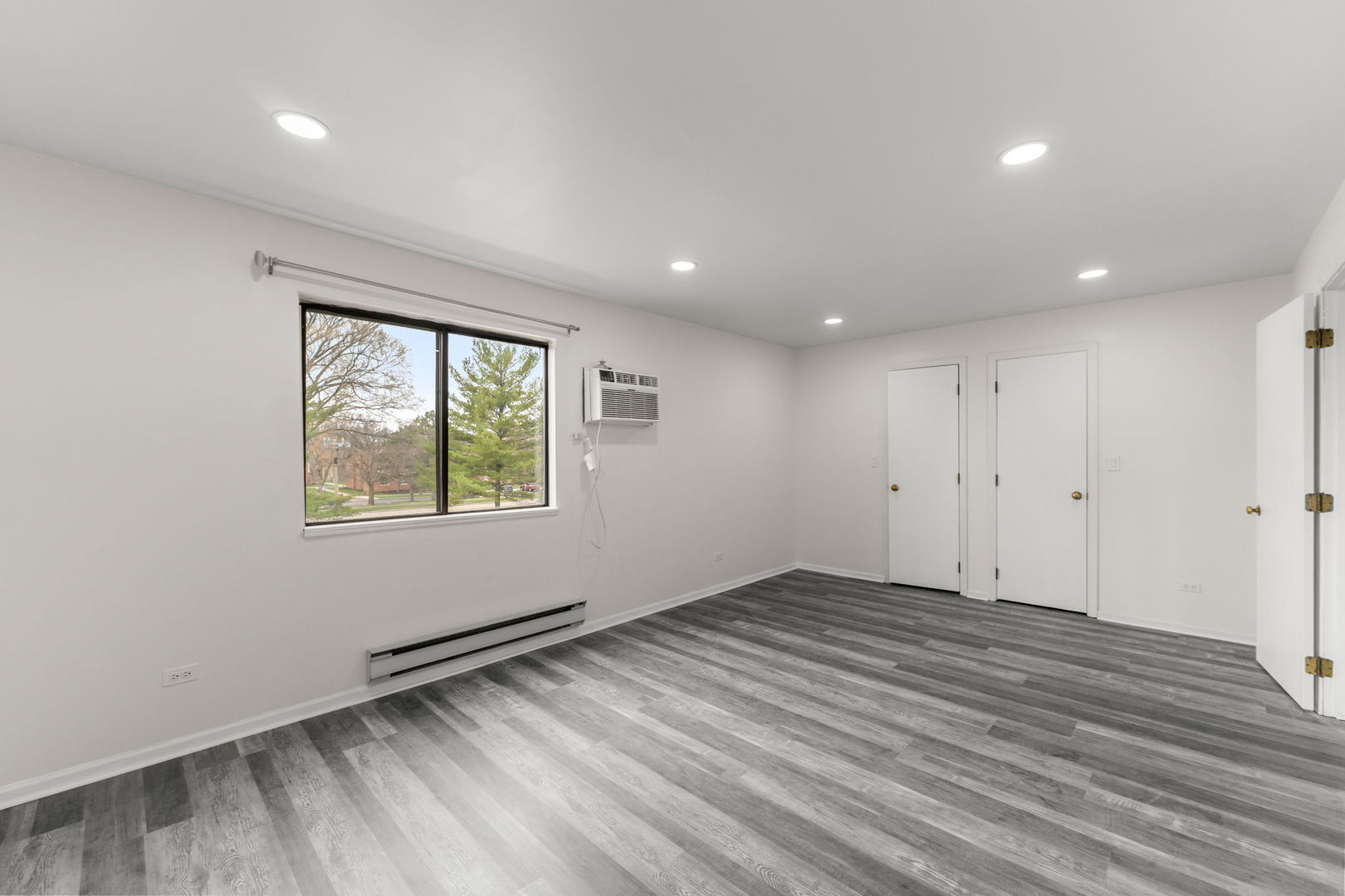 651 North Virginia Road, Unit 328 Crystal Lake, IL 60014 - Photo 18 of 22