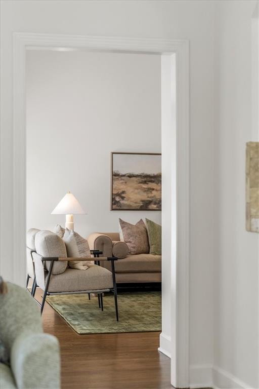 565 Kings County Court Milton, GA 30004 - Photo 12 of 60