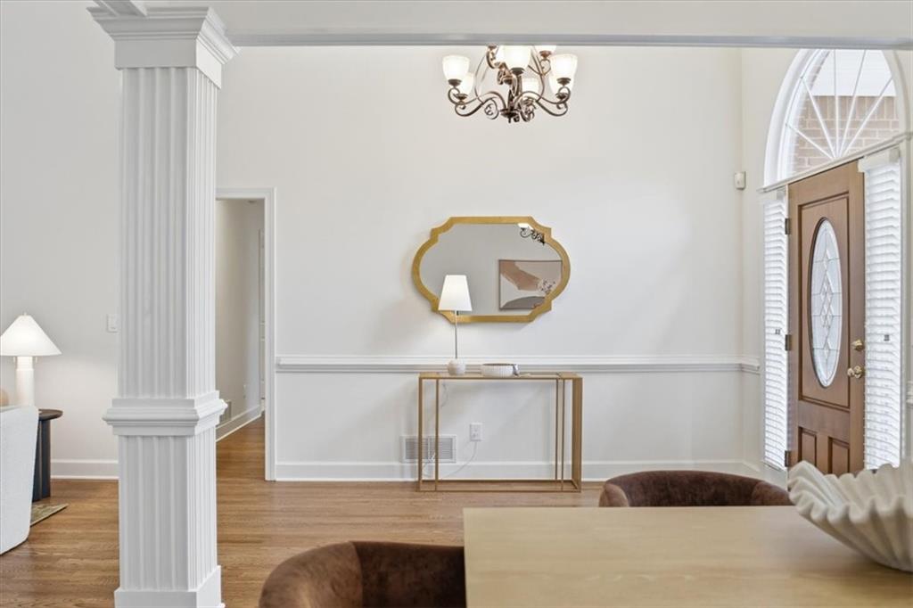 565 Kings County Court Milton, GA 30004 - Photo 8 of 60