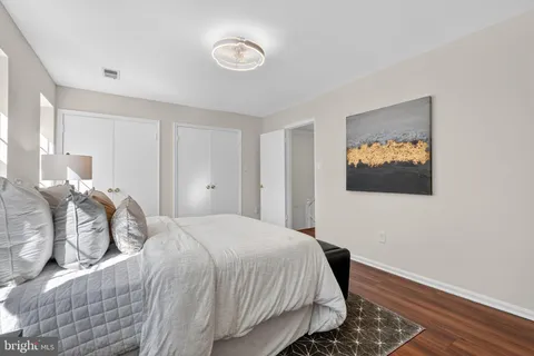 $639,900 | 5707 Lawsons Hill Court, Alexandria, VA 22310