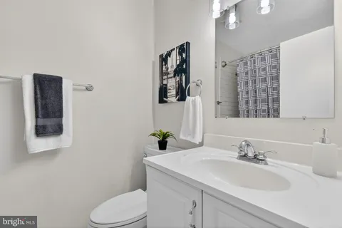 $639,900 | 5707 Lawsons Hill Court, Alexandria, VA 22310