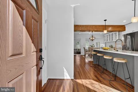 $639,900 | 5707 Lawsons Hill Court, Alexandria, VA 22310