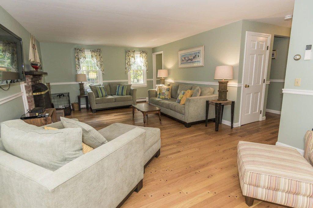 85 Browns Neck Road Wellfleet, MA 02667 - Photo 3 of 39 LIVING ROOM 2ND VIEW