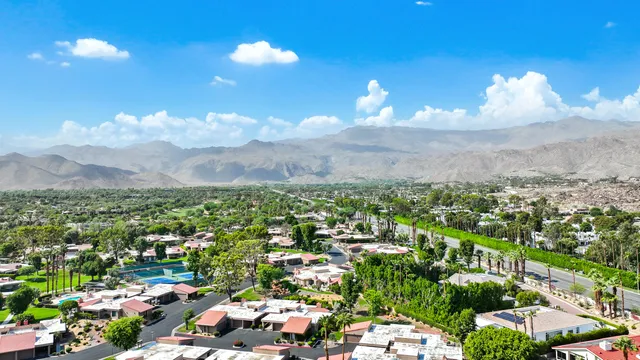 $1,650,000 | 72550 Greenbriar Lane, Palm Desert, CA 92260