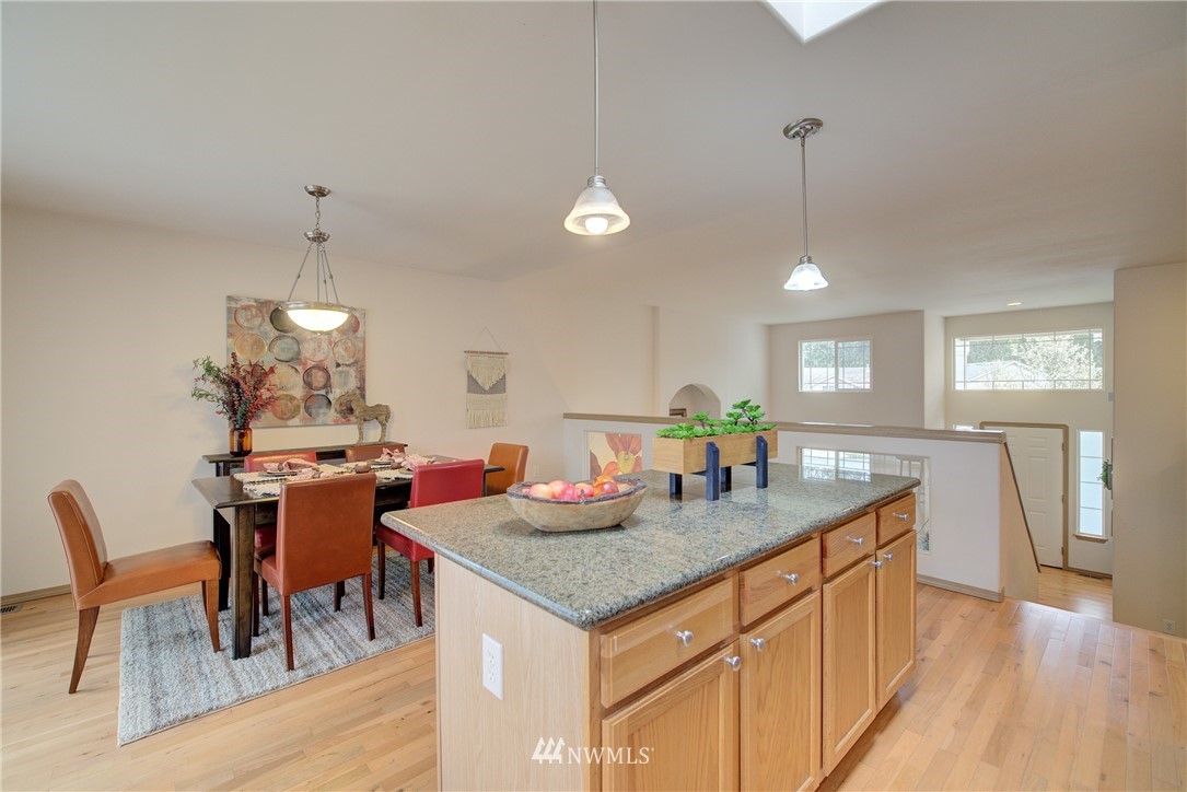 19019 4th Avenue Southeast Bothell, WA 98012 - Photo 8 of 21 Gallery Image 8
