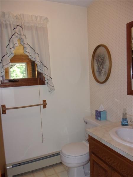 210 Jones Road Valencia, PA 16059 - Photo 10 of 25 Half Bath on main floor
