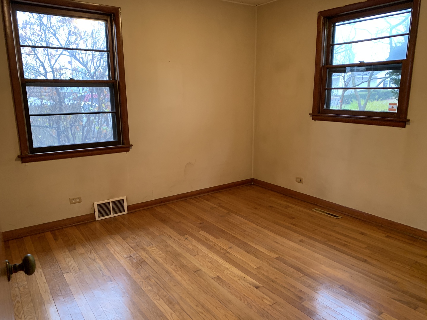 120 74th Street Burr Ridge, IL 60527 - Photo 12 of 20
