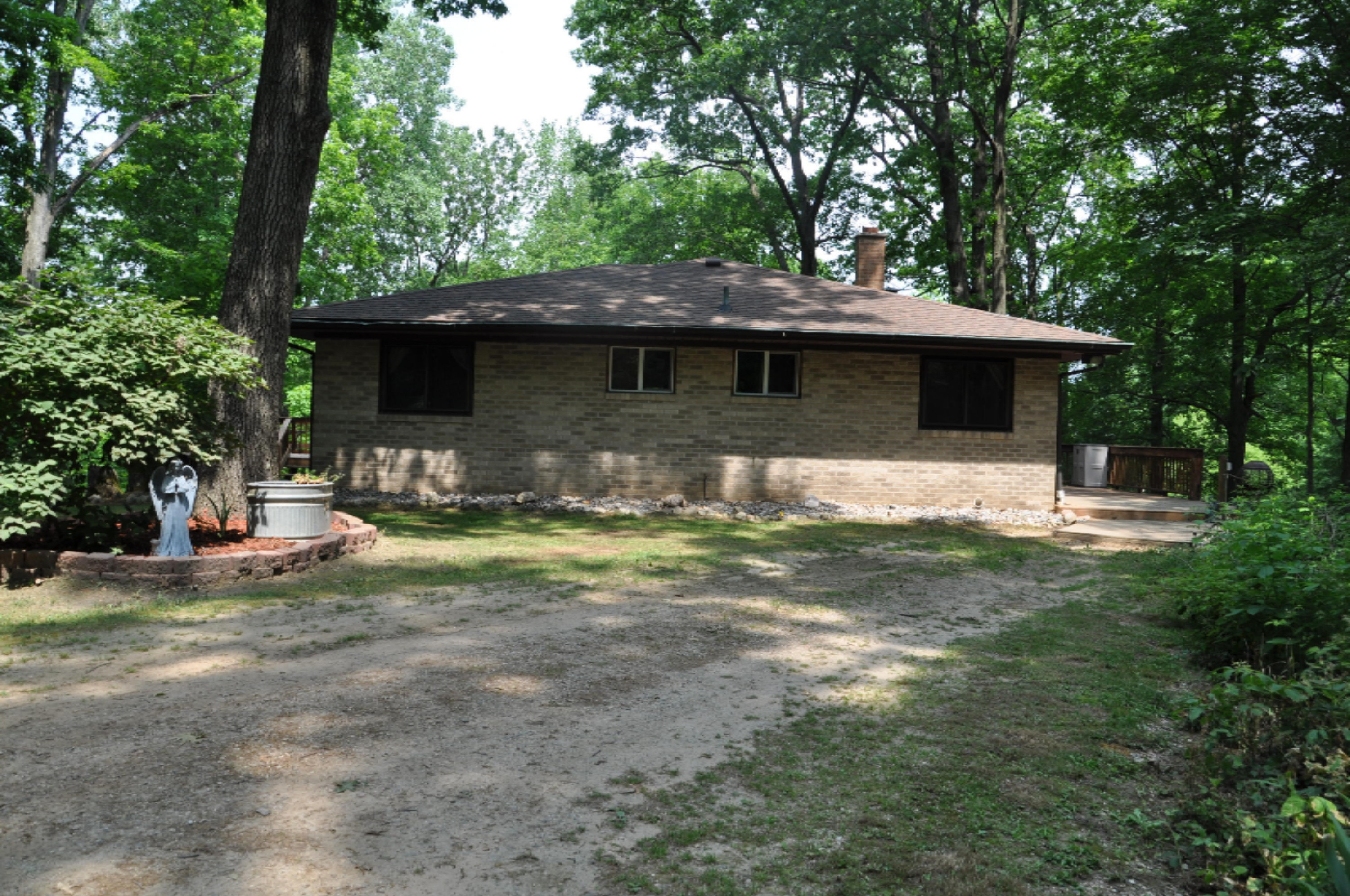 10221 Okemos Road Portland, MI 48875 - Photo 42 of 56 DSC_0043