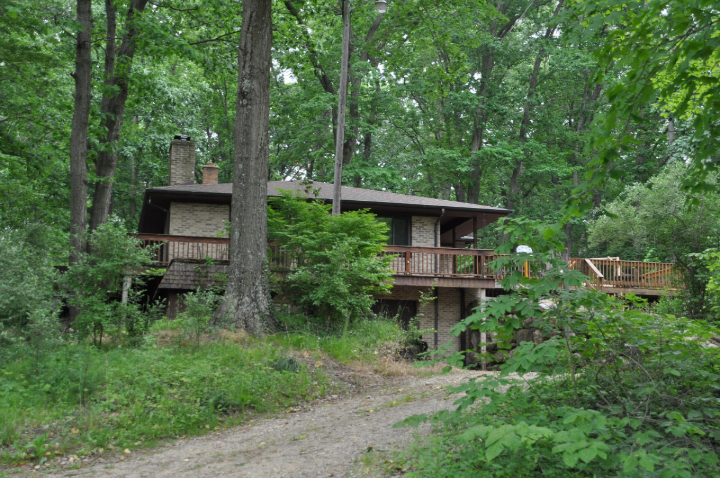 10221 Okemos Road Portland, MI 48875 - Photo 5 of 56 DSC_0004