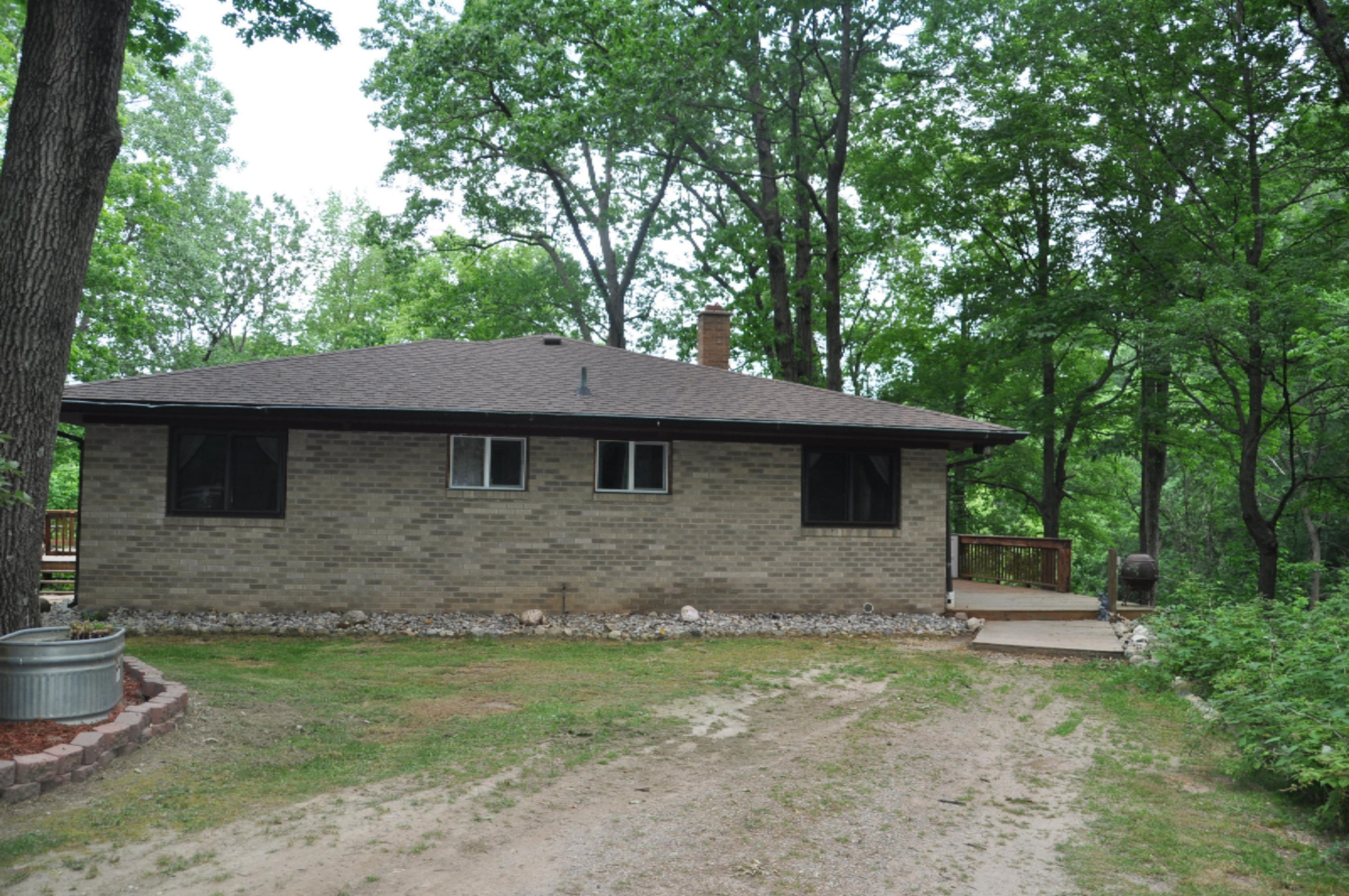 10221 Okemos Road Portland, MI 48875 - Photo 7 of 56 DSC_0006