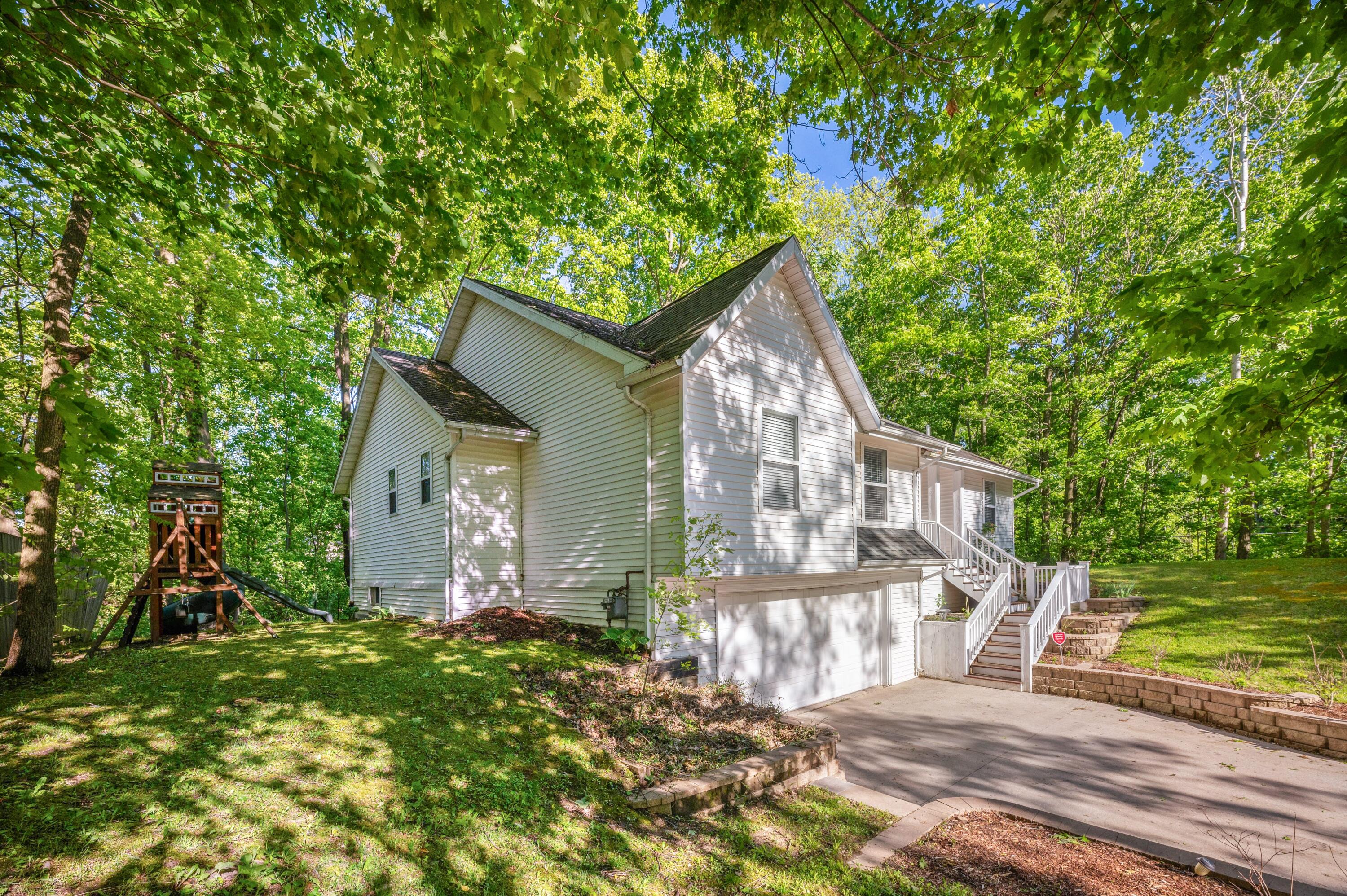 4085 Ravina Terrace St. Joseph, MI 49085 - Photo 5 of 29 a5