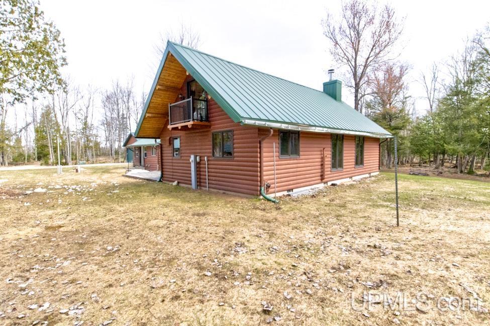 14281 Evergreen Road Rock, MI 49880 - Photo 37 of 78