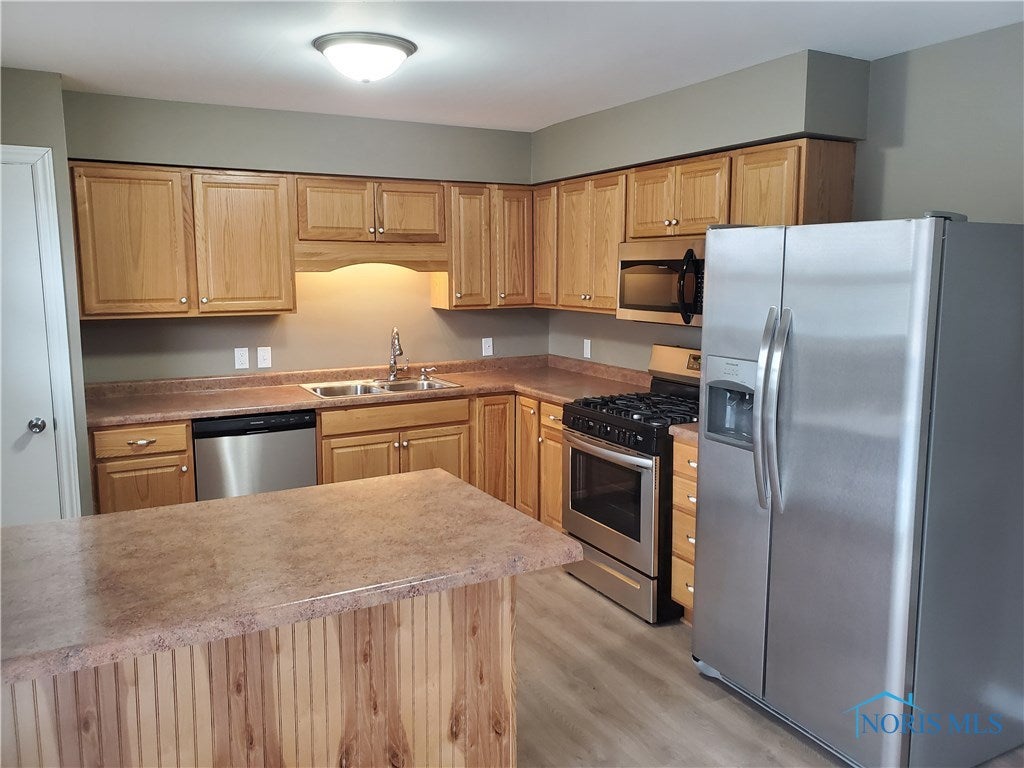 1818 Northover Road Toledo, OH 43613 - Photo 4 of 20 Gallery Image 4