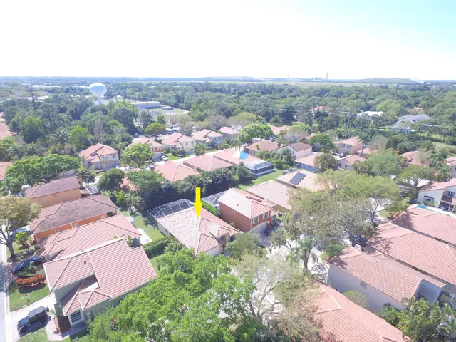 $469,900 | 5337 Edenwood Lane, Riviera Beach, FL 33418