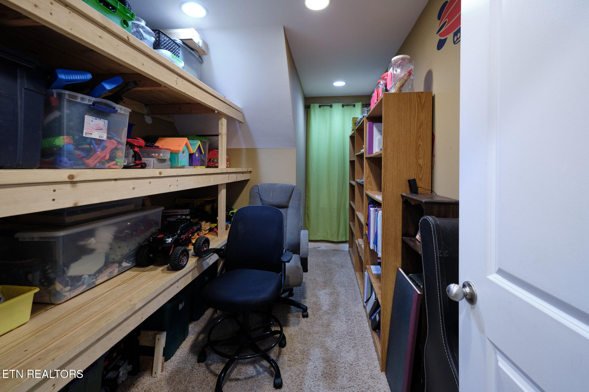 730 Deep Woods Lane Seymour, TN 37865 - Photo 29 of 41 730 Deep Woods Ln Seymour, TN 54