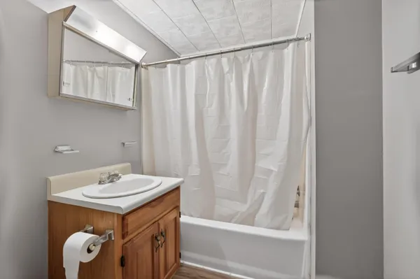 $195,000 | 11 Aegis Drive, Unit A, Bath, ME 04530