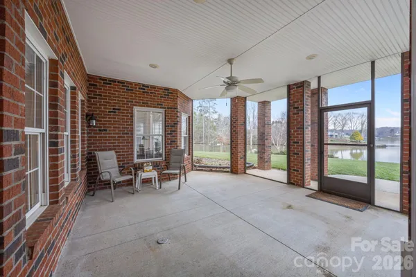 $1,650,000 | 5231 Peninsula Drive, Granite Falls, NC 28630