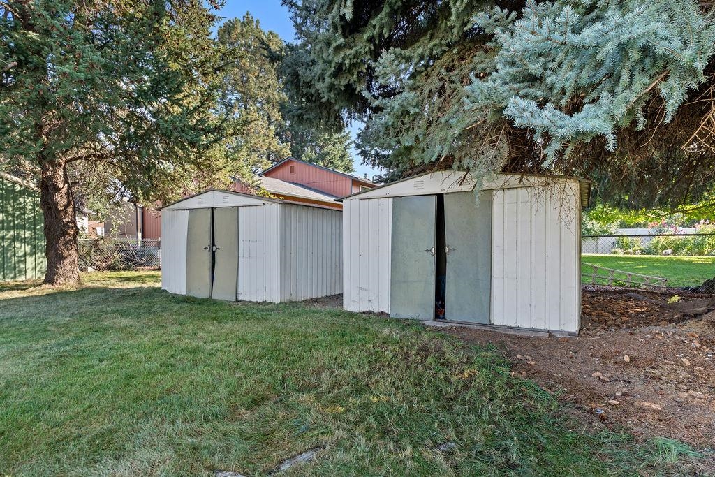 12124 North Myrtle Street Mead, WA 99021 - Photo 27 of 40