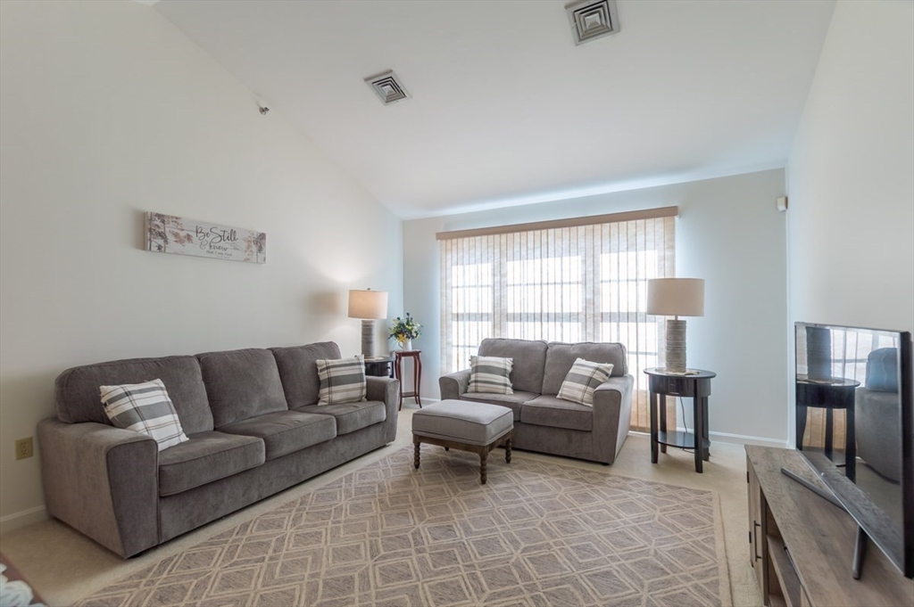 409 Old Country Road, Unit 409 Wenham, MA 01984 - Photo 7 of 26