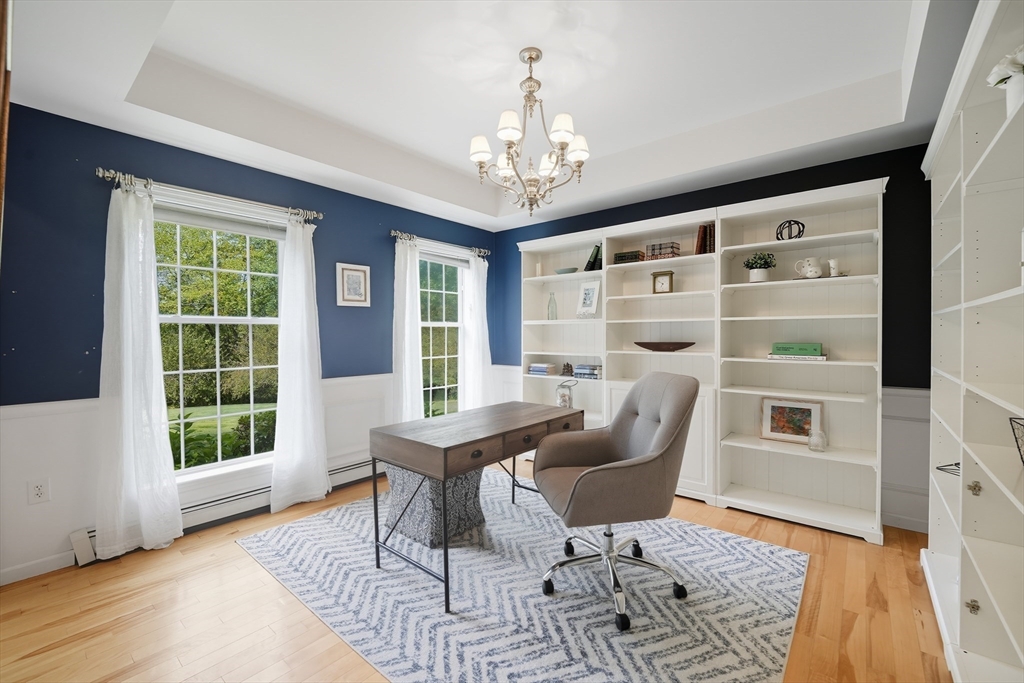 18 South Road Sturbridge, MA 01566 - Photo 13 of 40