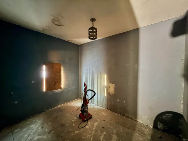 $79,900 | 4541 West 1350th Road South, Jasonville, IN 47438