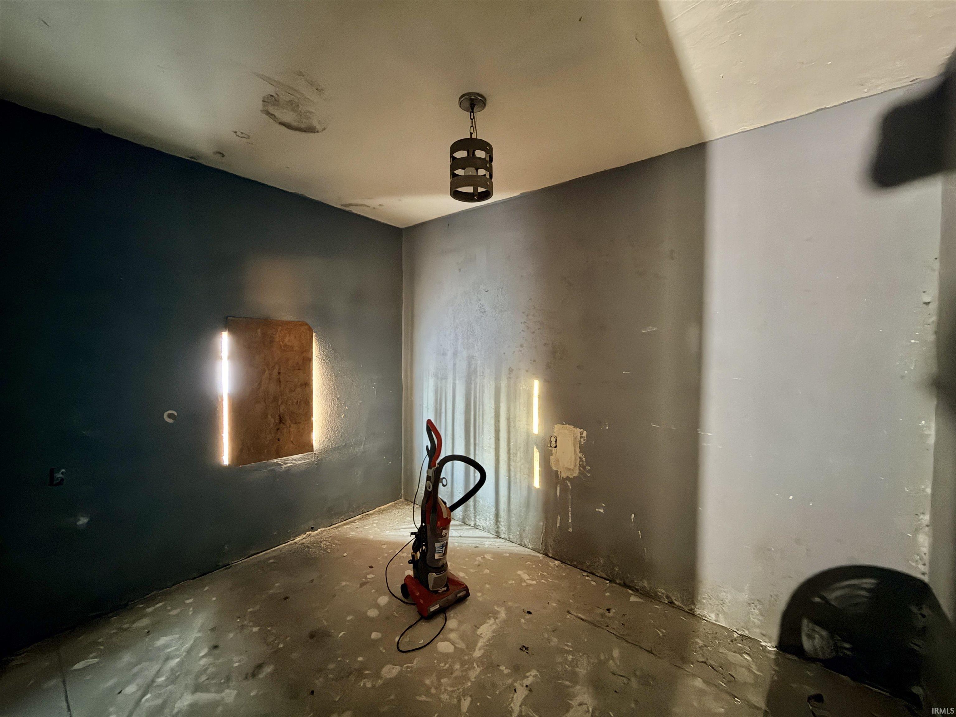 4541 West 1350th Road South Jasonville, IN 47438 - Photo 8 of 11