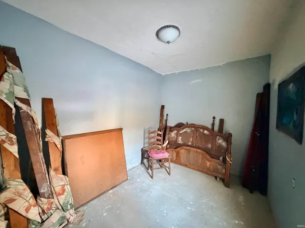 $79,900 | 4541 West 1350th Road South, Jasonville, IN 47438