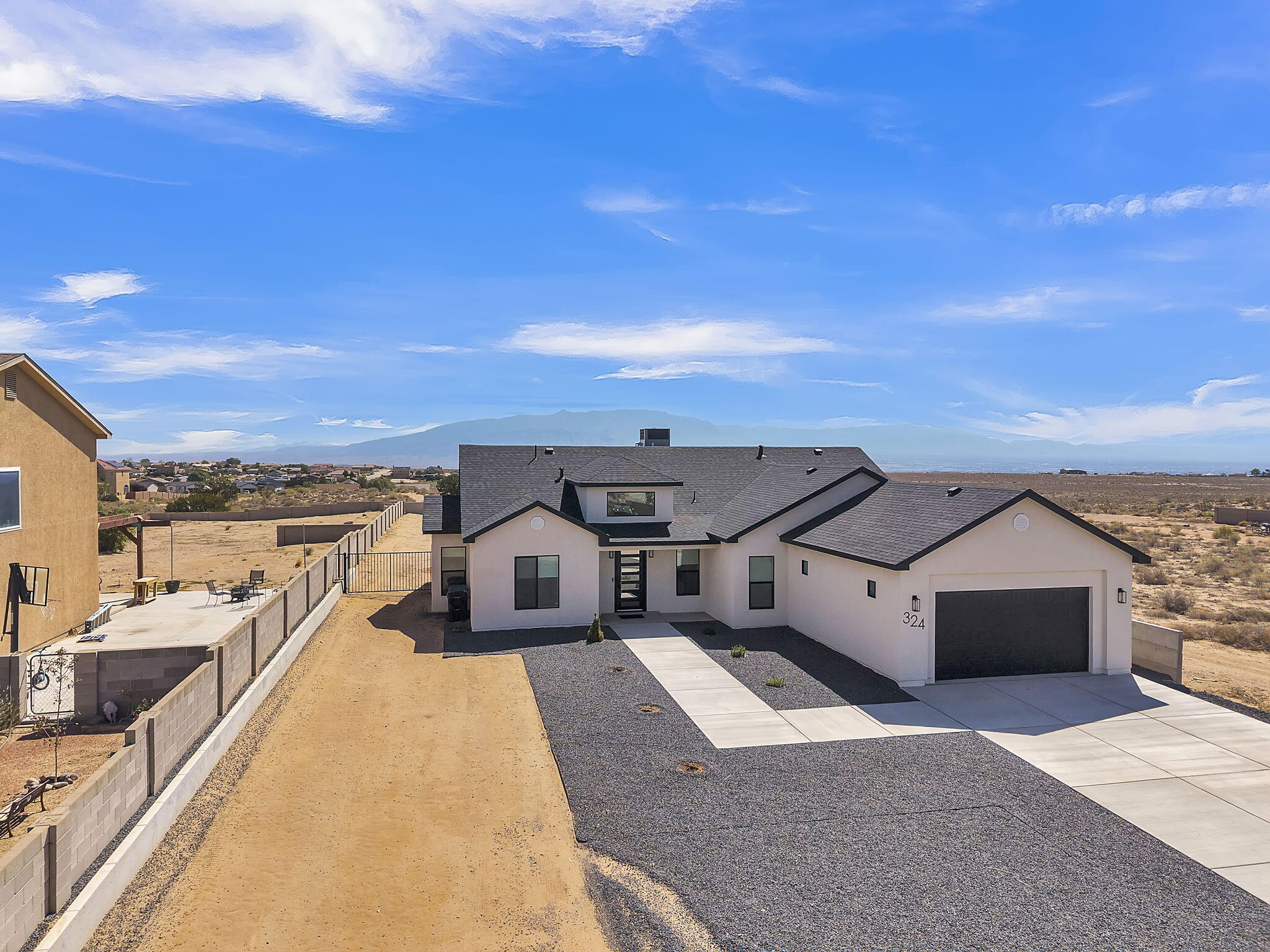 324 2nd Street Northeast Rio Rancho, NM 87124 - Photo 32 of 98 Gallery Image 32