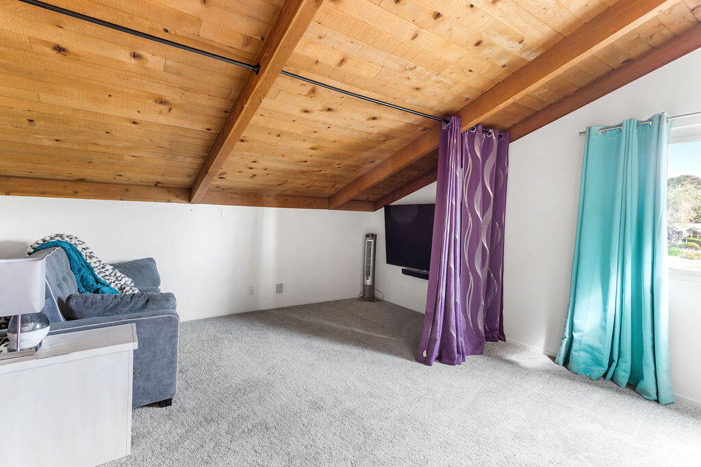 3 North San Marcos Road, Unit B Santa Barbara, CA 93111 - Photo 12 of 17 Primary
