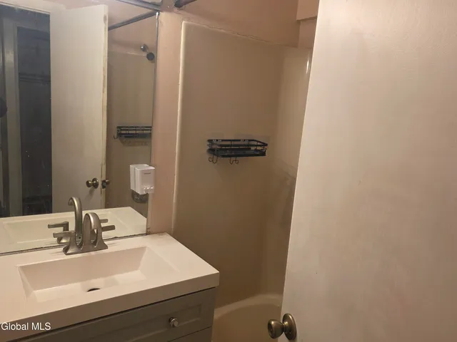 $350,000 | 125 Union Avenue, Unit C102, Saratoga Springs, NY 12866