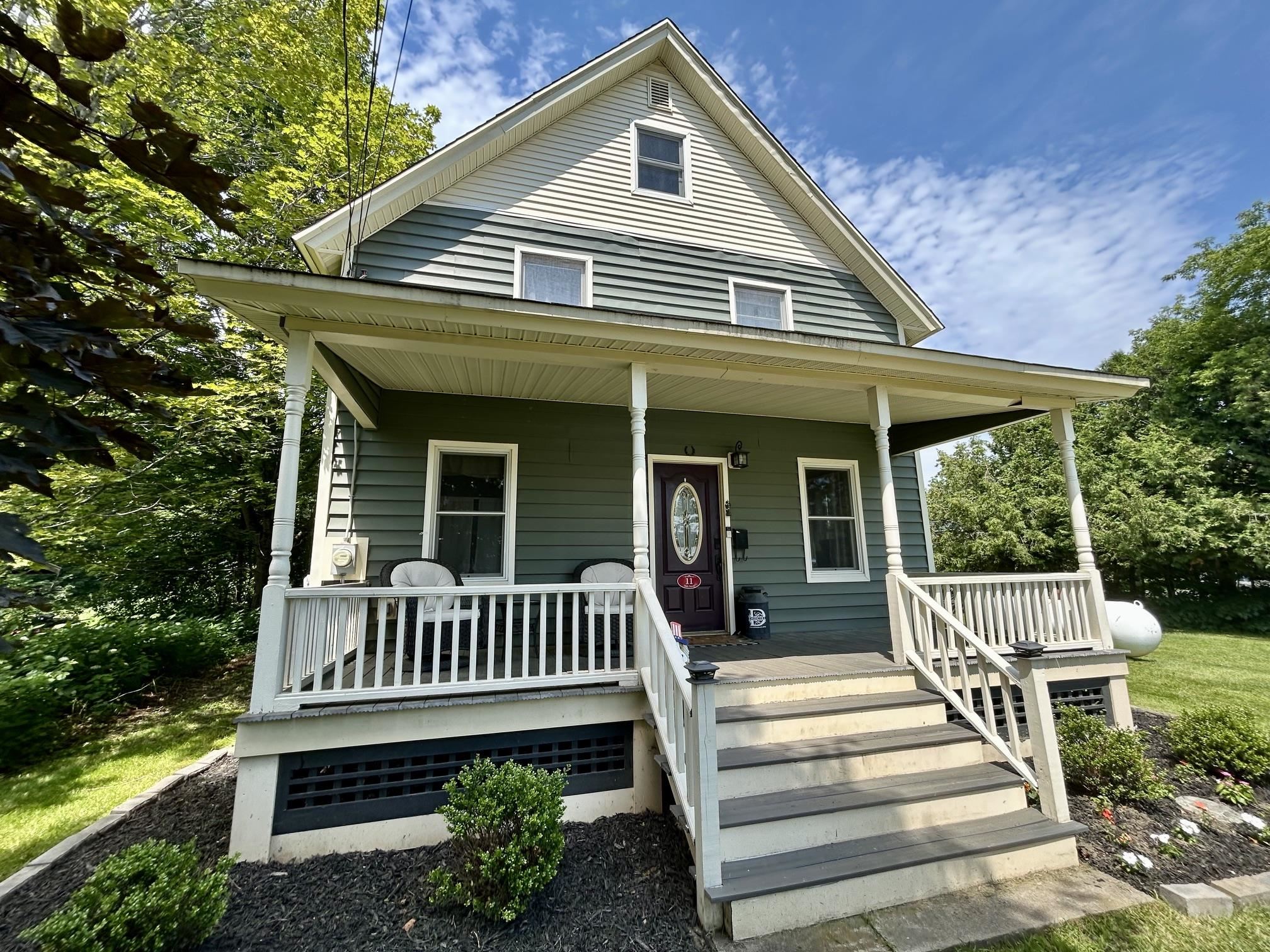 11 Hale Street Randolph, VT 05060 - Photo 4 of 46