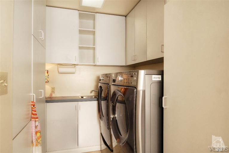 1145 Capri Way Oxnard, CA 93035 - Photo 16 of 34 Additional Photo