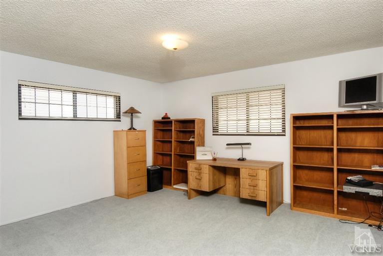 1145 Capri Way Oxnard, CA 93035 - Photo 26 of 34 Additional Photo