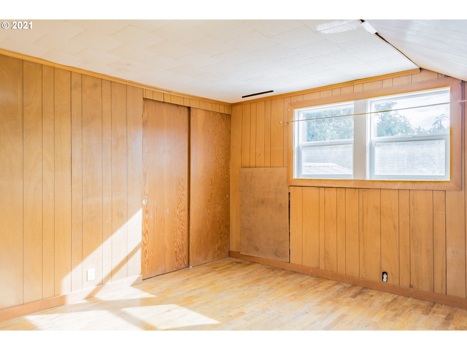 77442 Yearous Road Cottage Grove, OR 97424 - Photo 14 of 23 Gallery Image 14