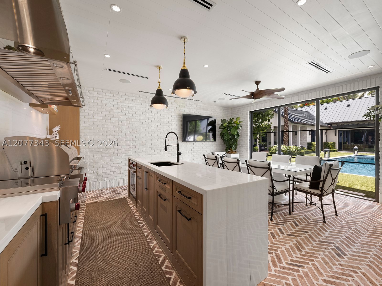 6580 Southwest 69th Street Miami, FL 33143 - Photo 42 of 51 Summer kitchen