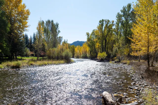 $10,500,000 | 561 Northwood Way, Ketchum, ID 83340