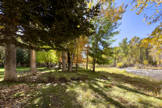 $10,500,000 | 561 Northwood Way, Ketchum, ID 83340