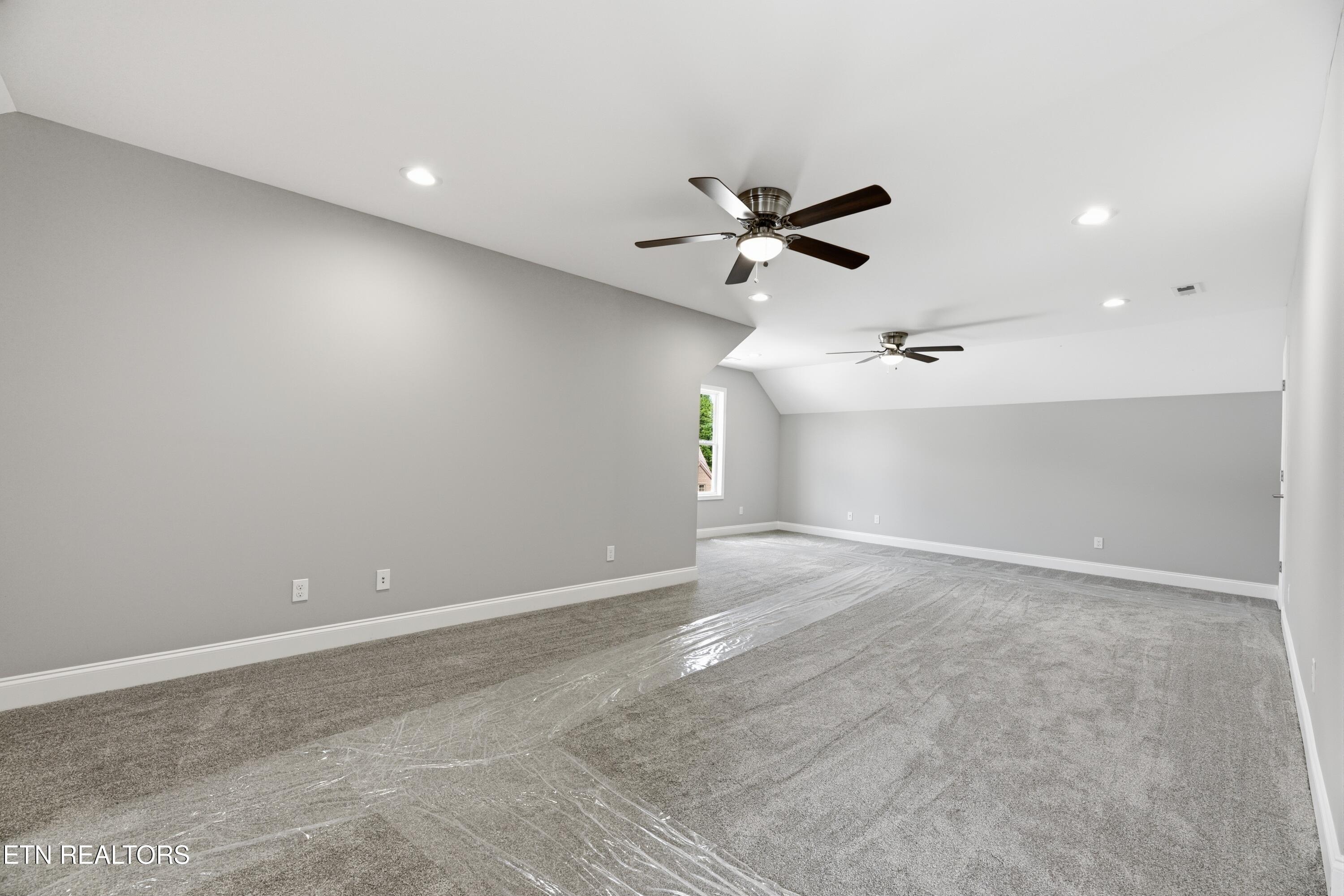 162 Crossroads Boulevard Oak Ridge, TN 37830 - Photo 39 of 45 36-print-DSC_6655