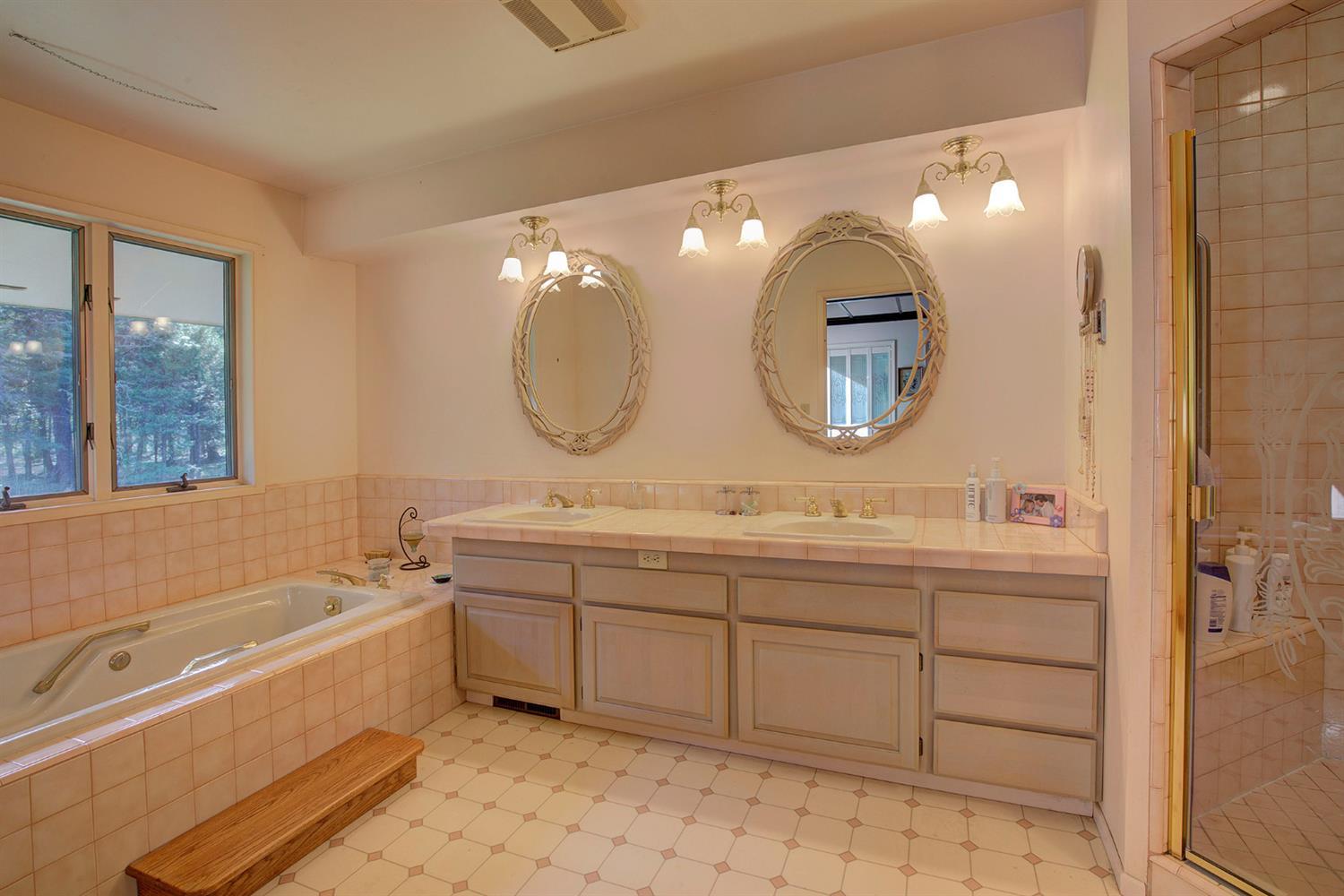 1800 Cedar Flat Road Williams, OR 97544 - Photo 16 of 31 Additional Photo
