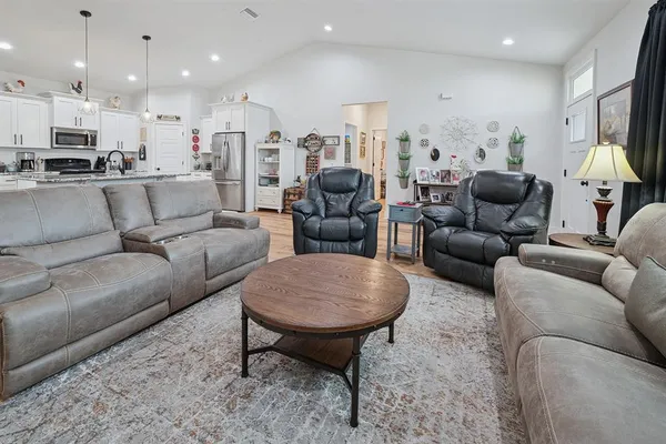 $340,000 | 181 Southwest 24th Avenue, Trenton, FL 32693