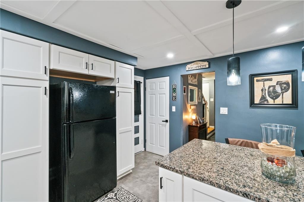 3242 Provost Road Pittsburgh, PA 15227 - Photo 13 of 26