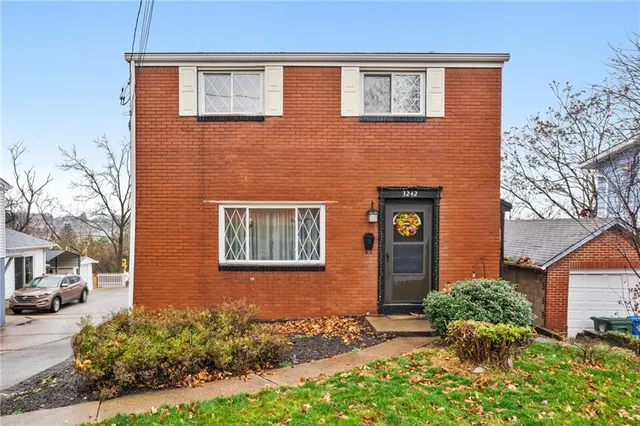 $235,900 | 3242 Provost Road, Pittsburgh, PA 15227