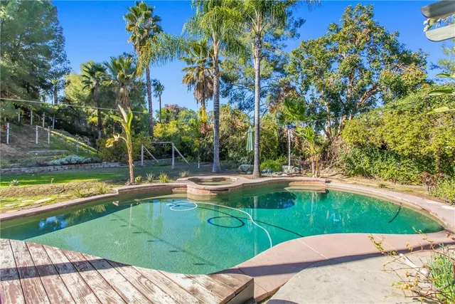 $1,200,000 | 1388 Brandon Court, Redlands, CA 92373