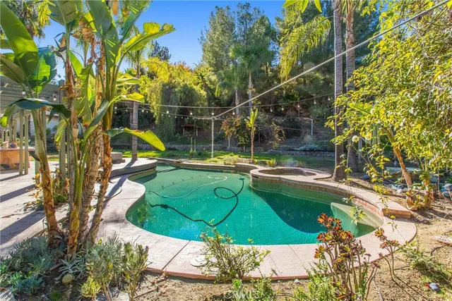$1,200,000 | 1388 Brandon Court, Redlands, CA 92373