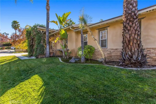 $1,200,000 | 1388 Brandon Court, Redlands, CA 92373